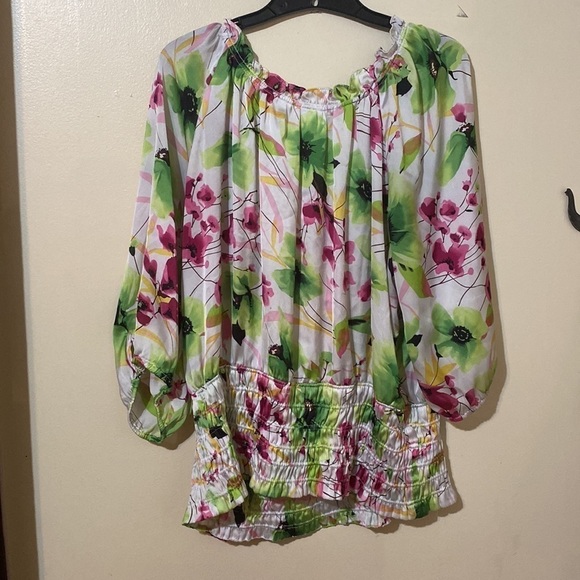 CATO floral top - Picture 2 of 6